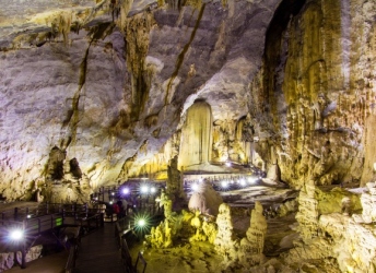 HÀ NỘI - QUẢNG BÌNH - HUẾ - ĐÀ NẴNG - QUẢNG TRỊ 5 NGÀY 4 ĐÊM