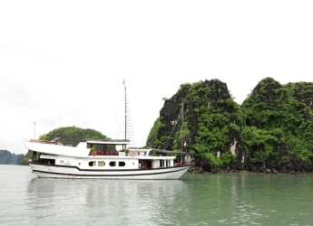 河内- 下龙湾 5 天 4 晚 （至美下龙湾）