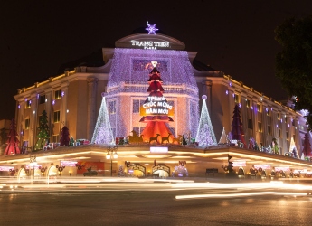 Hanoi - Halong - Ninh Binh - Phong Nha - Hue - Hoi An - Quy Nhon - Nhatrang - Dalat