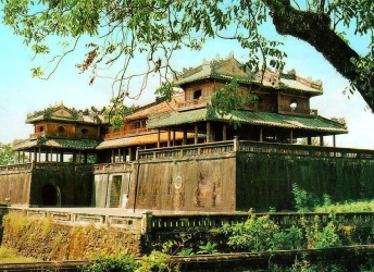 Hanoi - Hue - Hoi An - Ho Chi Minh - My Tho